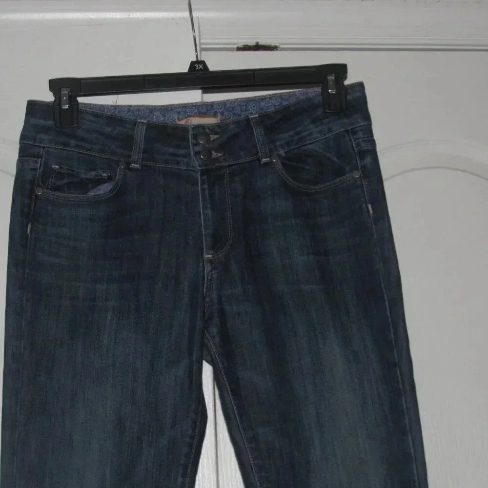 PAIGE Hidden Hills Medium Wash Jeans Size 30 (inseam: 33") - Picture 3 of 7